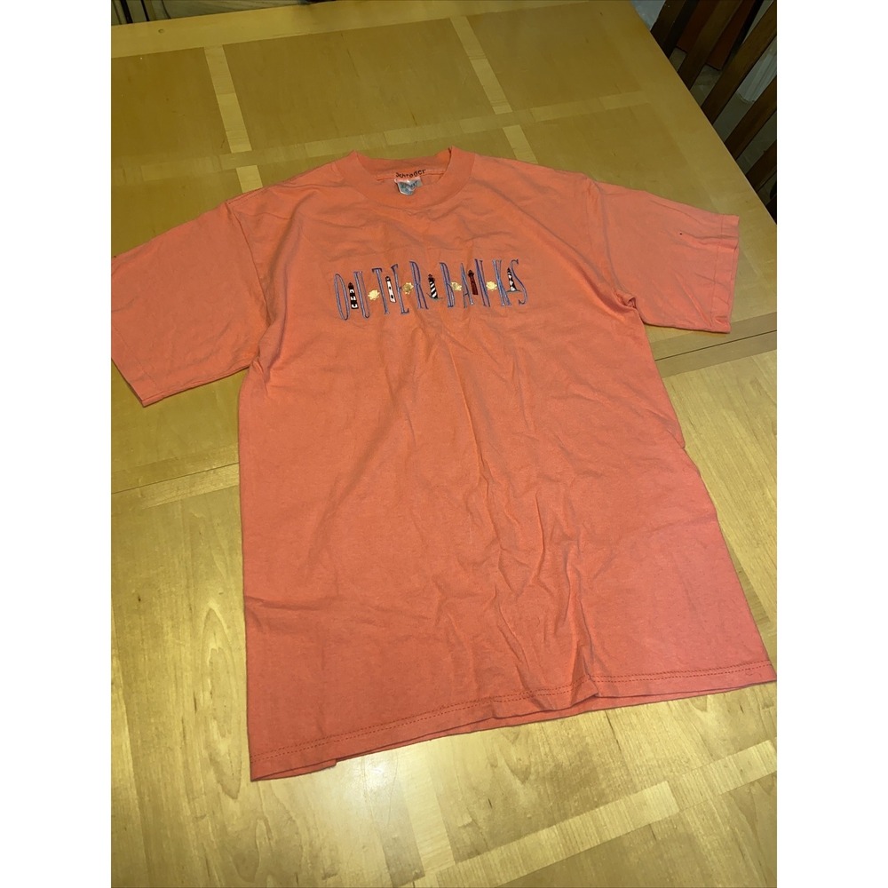 Desert Heat Outerbanks Tshirt Size M Womens